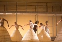 Human Locomotion – Úspěch, nebo láska. Ne obojí