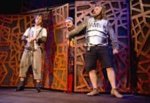 Muži ve zbrani aneb Celá Zeměplocha jest jevištěm!