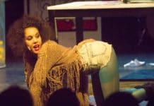 Muzikál Rent přináší jasné poselství: Miluj, žij a plať. To hlavně.