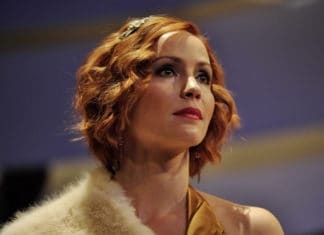 Swing se vrací neboli o štěstí: tento způsob pojetí inscenace zdá se mi poněkud nešťastným