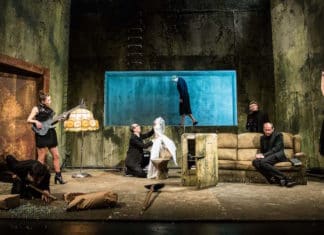 Betonová zahrada aneb Lidská destrukce