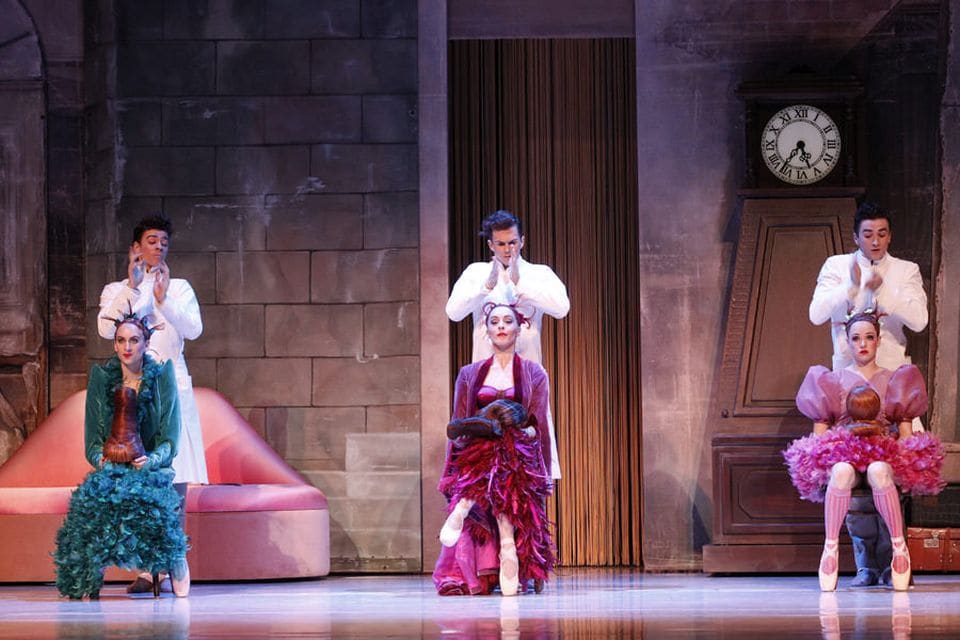 cinderella-dr_0013_layer-2