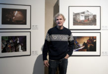 FOTOREPORT: Výstava Deset let Jana Šibíka je smutnou ukázkou dnešního světa