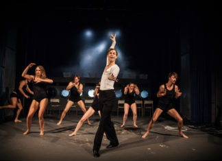 Kmeny: Potká se pankáč, hippík a hipster…