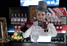 FOTOREPORT GinFest 2017: Otevřete láhev a něco si přejte