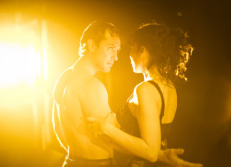 Posedlost: Když ani polonahý Jude Law nemůže zachránit hru