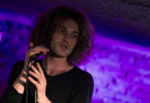 FOTOREPORT: Seafret představili pražskému publiku něžnou elektroniku, šeptavé smyčce i melancholické vokály