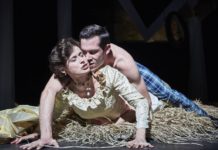 Paní Bovaryová: Přehlídka lehkomyslnosti