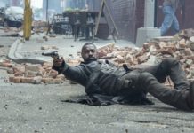 Film Temná věž. Když střílíte koltem, musíte umět rychle nabíjet