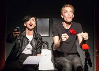 Recenze: Inscenace Muži sa minuli potřebuje ještě dozrát