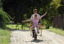 Film Zahradnictví: Nápadník. Konečně si můžeme pustit Pelíšky