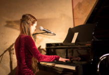 FOTOREPORT: Barbora Mochowa a melancholie, která nepřivodí depresi