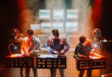 Mladý a nadějný boy band vám v NoDu zahraje Měsíční sonátu č. 11