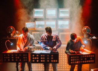 Mladý a nadějný boy band vám v NoDu zahraje Měsíční sonátu č. 11