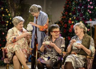 Čaj a apokalypsa: Jak jsou naše problémy nicotné, ve srovnání s tím, co přijde