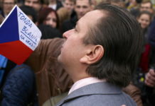 Filmová recenze: Blaník prezidentem? Toť otázka