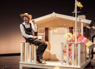 Nová Atlantida: Barbecue na Marsu a příliš mnoho dětí