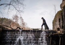 Hastrman. Poetické drama o lidském obojživelníkovi, nespoutané romanci a křehké přírodě