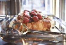 Cukrář Skála nabízí v Dlouhé kremrole na několik způsobů