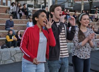 Film Já, Simon (2018) – Gay Pomáda, která se tak trochu míjí časem