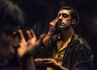 Čtyři světové strany se protnou a přinesou smrt