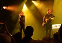 FOTOREPORT: Seafret na Flédě zahráli full house