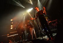 Kapela Zrní pokřtila na brněnské Flédě nové EP Spící