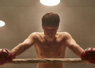 Film Ať vyhraje ten lepší (2017). Plnokrevný boxerský snímek