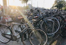 Amsterdam: Město kontrastů, barev a jízdních kol