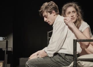 Romeo, Julie a tma: úsměv i slzy v Divadle v Dlouhé