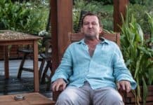 Film Teroristka (2019). Komedie s pelyňkovou příchutí a pohledem Stevena Seagala