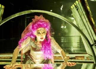 Nebe – Peklo: Téma smrti v záplavě barev