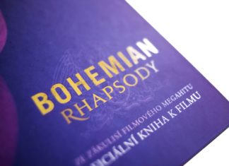Kniha Bohemian Rhapsody slibuje zákulisní fotky, ale o moc víc, než co už fanoušci znají z filmu, neodhalí
