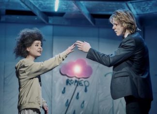 Romeo a Julie: příběh o lásce zastiňují rozpaky