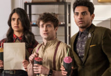 Druhá série Miracle Workers baví současným humorem zasazeným do středověku