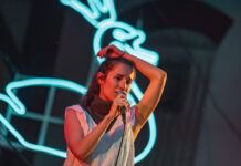 Jatka78 pokřtila svou letní scénu Kabaretem POT a LESK