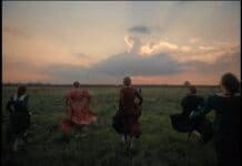 Deset říjnových videoklipů, které nás v roce 2020 zaujaly