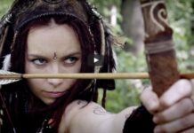 9 bizarních videoklipů, které vám zamotají hlavu