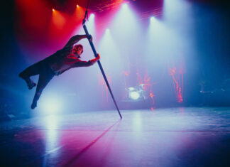 Opening: berlínští akrobaté ohromili pražské diváky Analog Opening