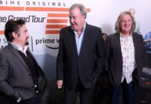 50 nejlepších hlášek Jeremyho Clarksona Jeremy Clarkson, Richard Hammond a James May