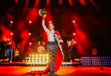 FOTOREPORT: Queenie rozzářili Křižíkovu fontánu Queenie