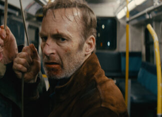 Film Nobody (2021): Renesance ryzího akčního žánru Film Nobody