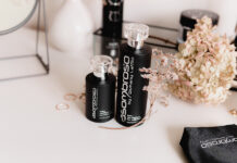 Když se vášeň pro krásu prolne s radostí, vznikne Asombroso. Vyzkoušejte luxusní kosmetiku Osmanyho Laffity Asombroso od Osmanyho Laffity