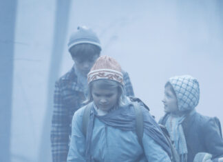 Film: Hranice odvahy (2020). Pohádka z drsných časů Hranice odvahy