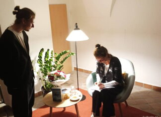 Noc literatury v Praze nabídla návštěvníkům úchvatné prostory