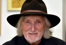 Fellini východu už sedí na nebeském konári a je mu dobre Wikimedia Commons CC BY SA 4.0.