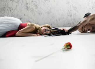 Kráska a zvíře: Hororová pohádka, která zaskočí i dospělého