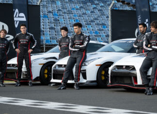 Film Gran Turismo (2023). Čistokrevné závodění a nerd, co omylem sbalil holku