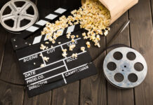 Tady Vary jsou zpět. Přinášejí předplatné do kina Zdroj fotografie: www.depositphotos.com