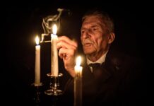 Oheň a popel žhne v Divadle Bolka Polívky